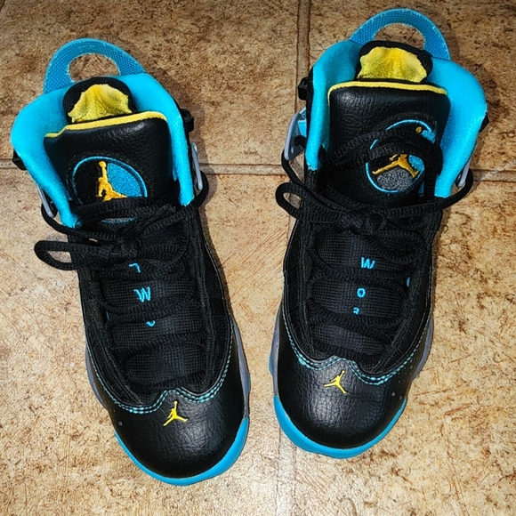 Nike Air Jordan VI - 6 Rings - Picture 4 of 5